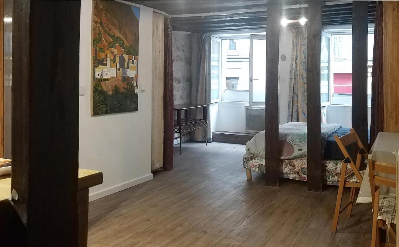 Haussmann Espace Parijs Buitenkant foto