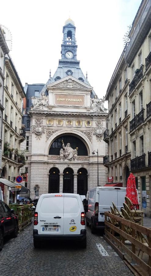 Haussmann Espace Parijs Buitenkant foto