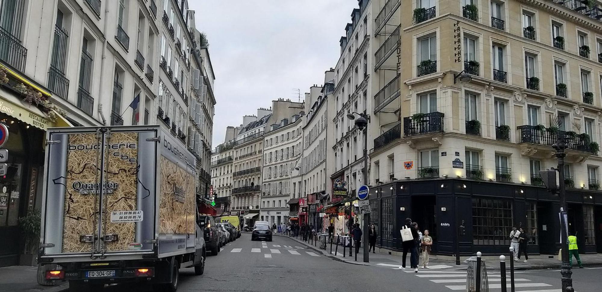 Haussmann Espace Parijs Buitenkant foto
